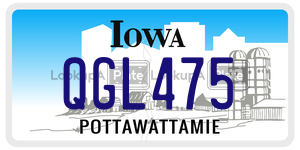 QGL475  license plate in IA