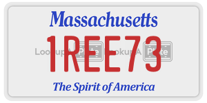 1REE73  license plate in MA