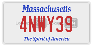 4NWY39  license plate in MA