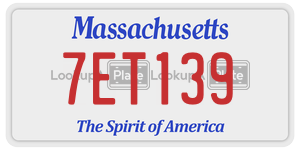 7ET139  license plate in MA