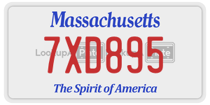 7XD895  license plate in MA