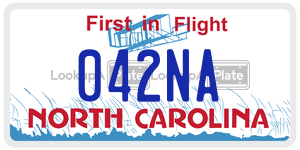 042NA  license plate in NC