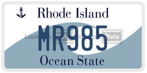 MR985  license plate in RI